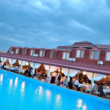 Racic Self-check In Hotel 2*