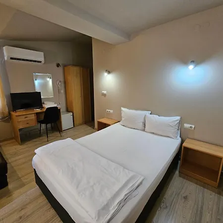 Racic Self-check In 2* Voyvodinovo