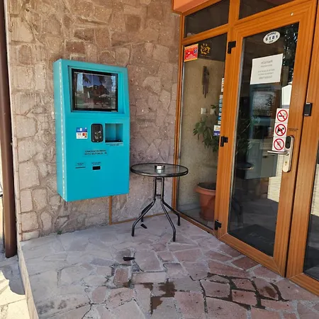Racic Self-check In Hotel Voyvodinovo